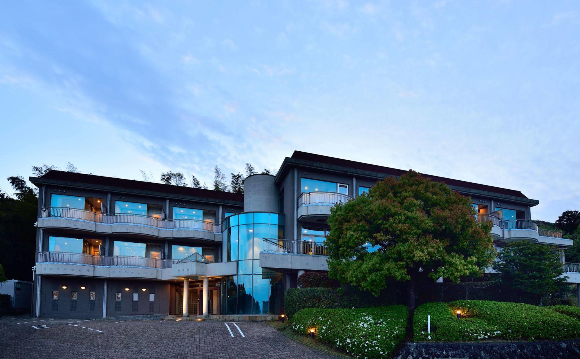 Auberge Fontaine Bleau Atami Атамі Екстер'єр фото